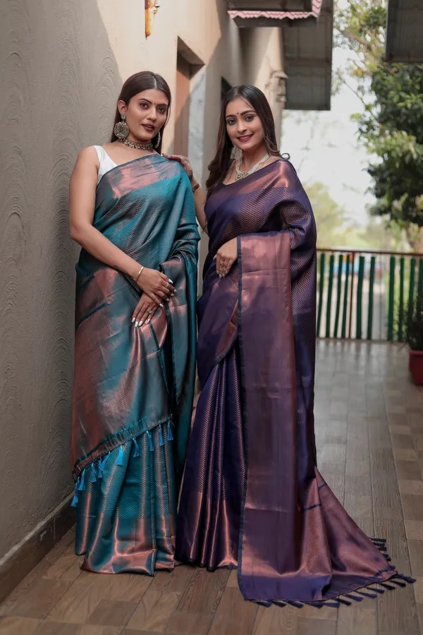 Navy_Blue_Kanjivaram_Silk_Saree_with_Heavy_Copper_Zari_Work_-_Timeless_Elegance_With_Blouse_Piece_Attached